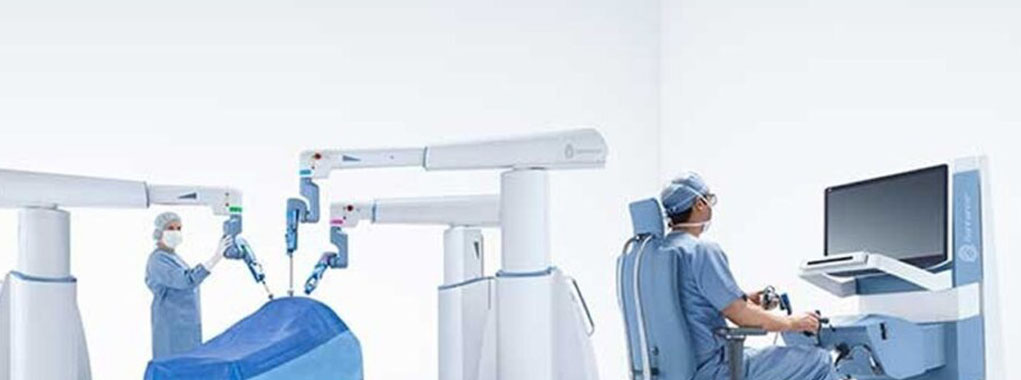 Robotic Surgery in treatment of Gynecological Cancers